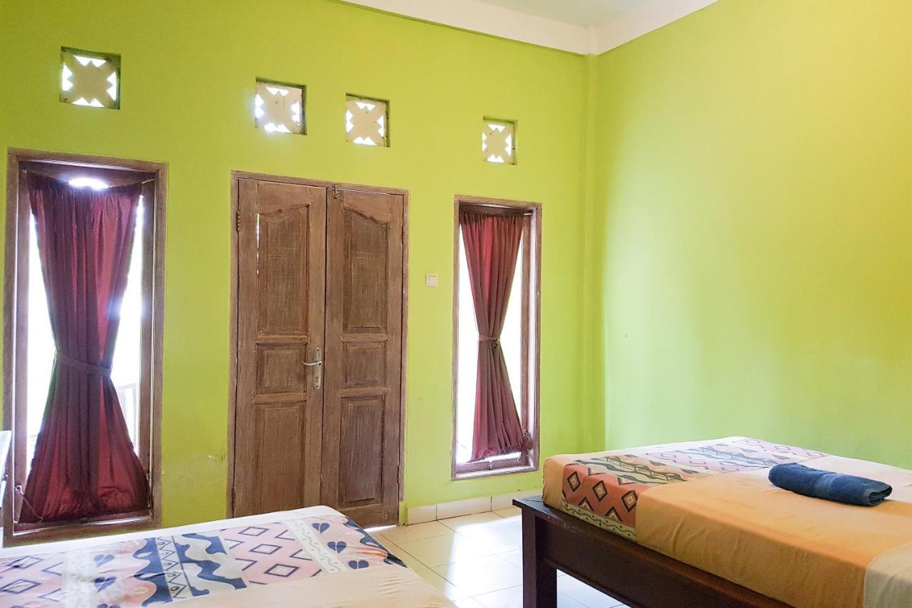 Oyo 3186 Thomas Garden Place Uluwatu Exteriör bild